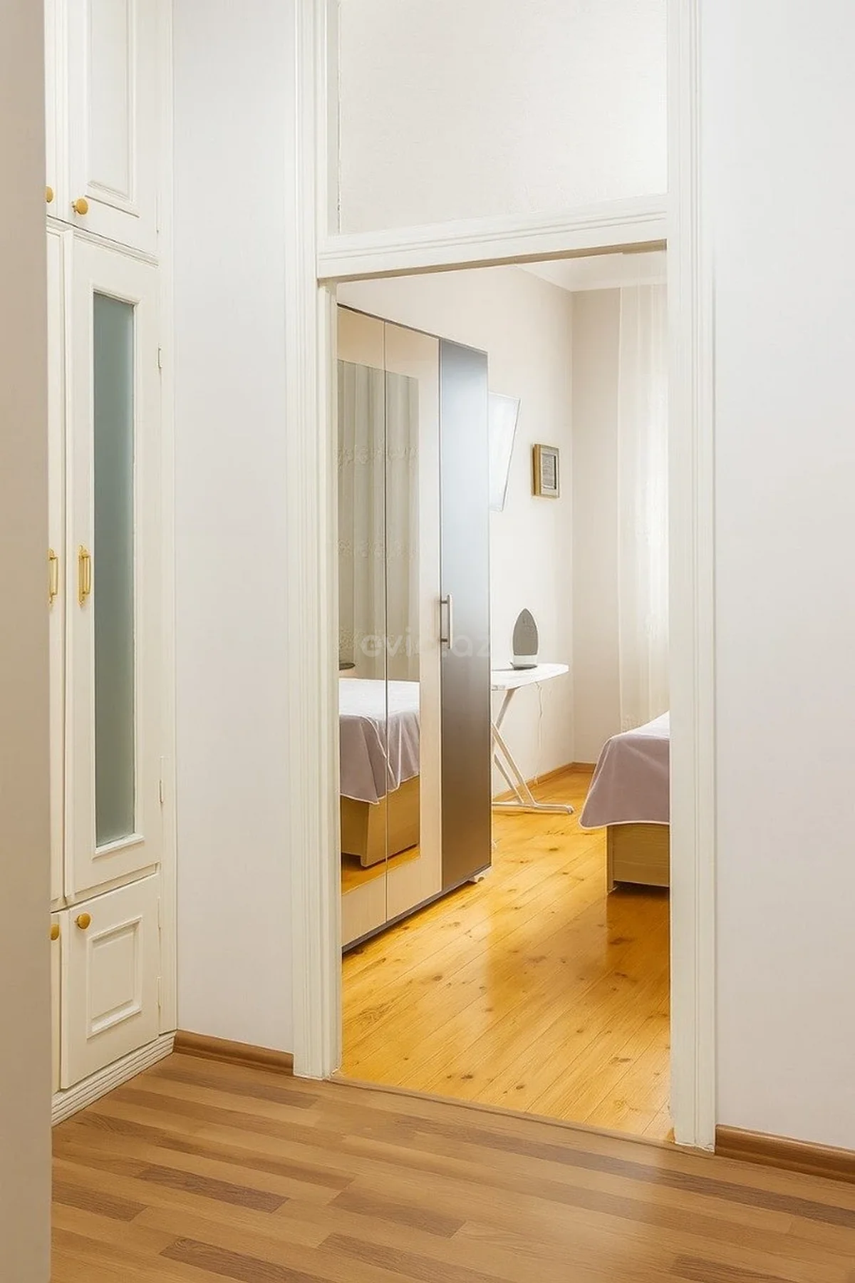 Kirayə 5 otaqlı mənzil 20 Yanvar metrosu yaxınlığında — Mənzil, Bakı (6)
