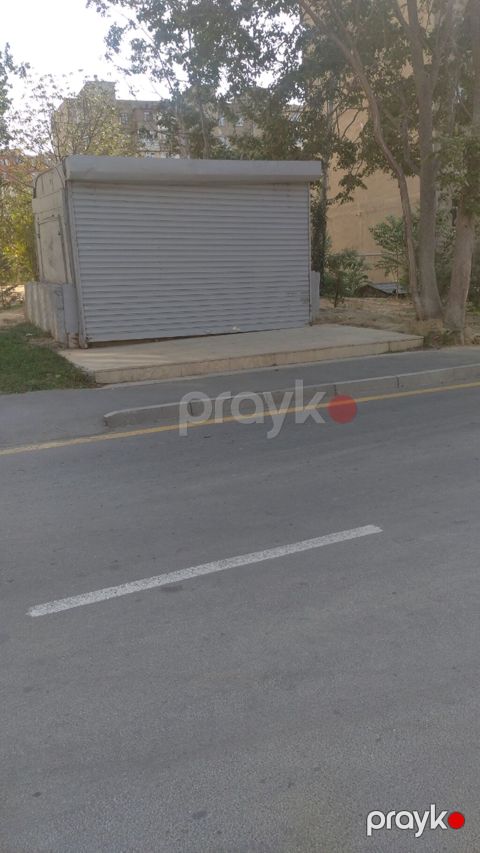 İcarəyə verilir mağaza çoxsaylı binaların və məktəbin əhatəsindədi — Bakı