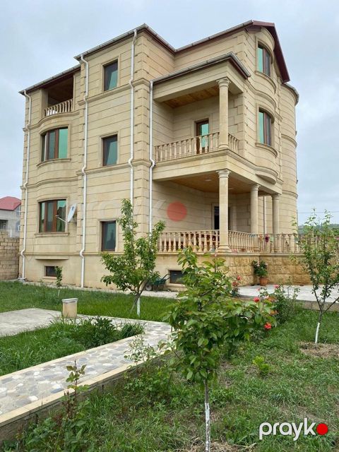 Satılır 7 otaqlı həyət evi/bağ evi 420 m² — Quba