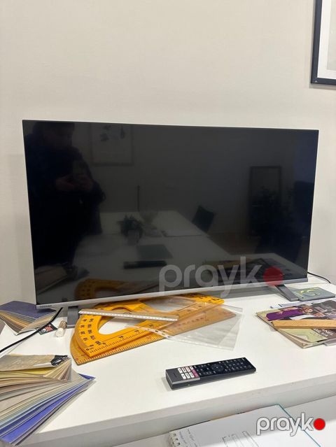Toshibasmart,96 ekran televizor satılır 300₼.Tam işlək.Ünvan — Bakı