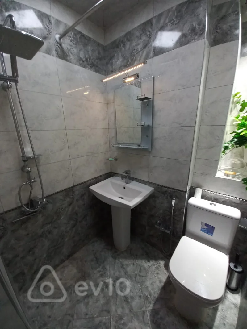 2 otaqlı mənzil, 60 m², Təbriz küç. — kirayə — Mənzil, Bakı (9)
