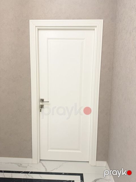 Продам три двери с наличниками,петлями и замками. 2 двери 80*200 — Bakı