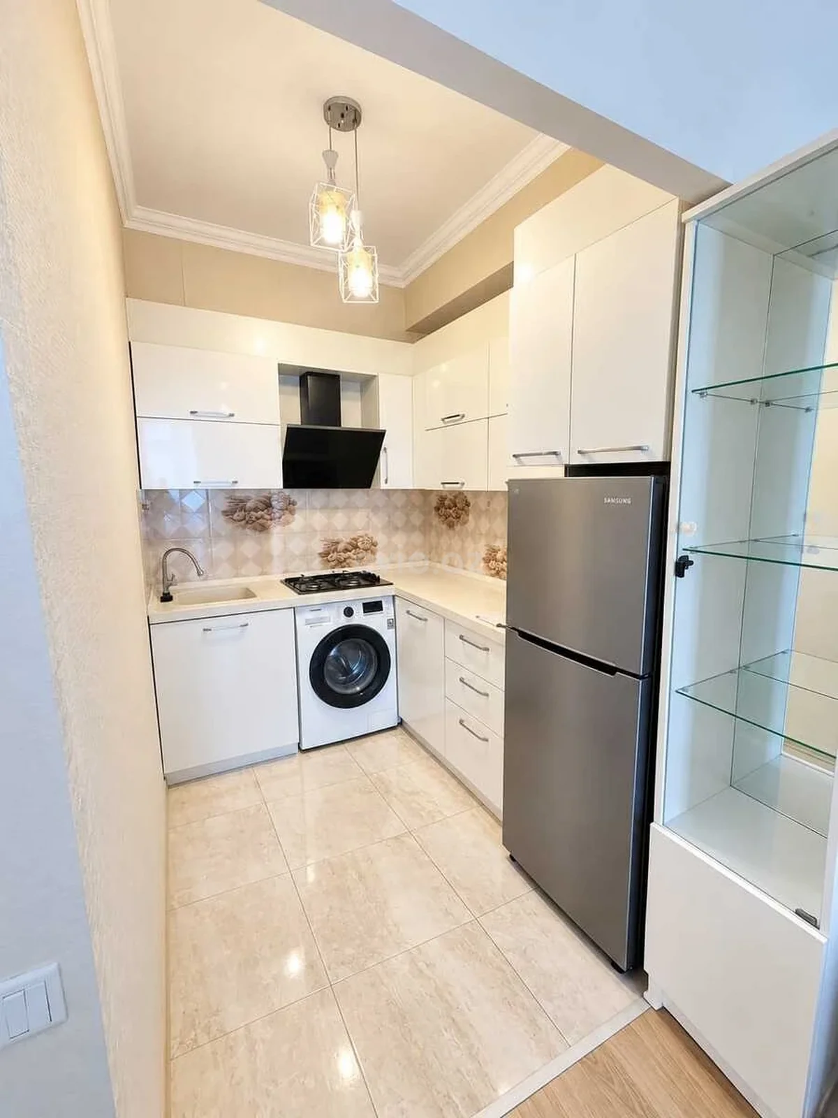 Kirayə 2 otaqlı mənzil 20 Yanvar metrosu yaxınlığında — Mənzil, Bakı (4)