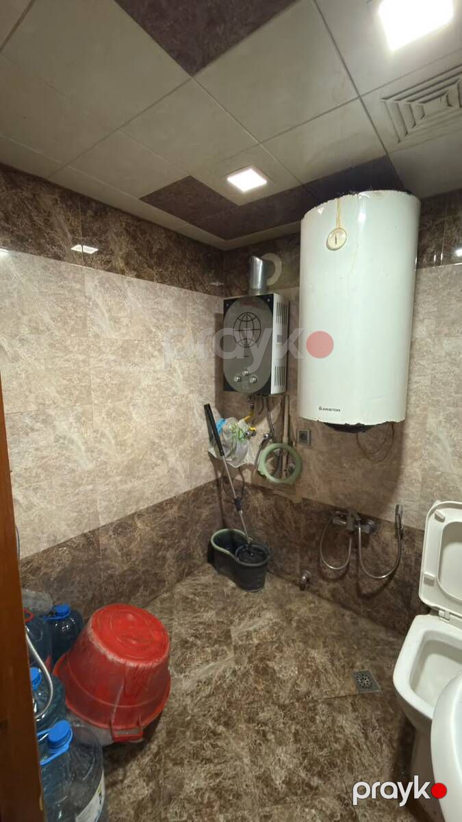 Satılır 2 otaqlı köhnə tikili 50 m² — Mənzil, Bakı (2)