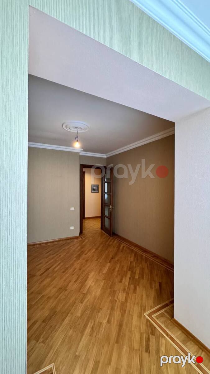 İcarəyə verilir 7 otaqlı köhnə tikili 250 m² — Mənzil, Bakı (8)
