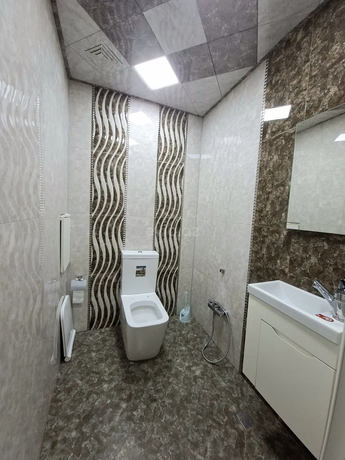 Kirayə 2 otaqlı mənzil Qara Qarayev metrosu yaxınlığında — Mənzil, Bakı (12)