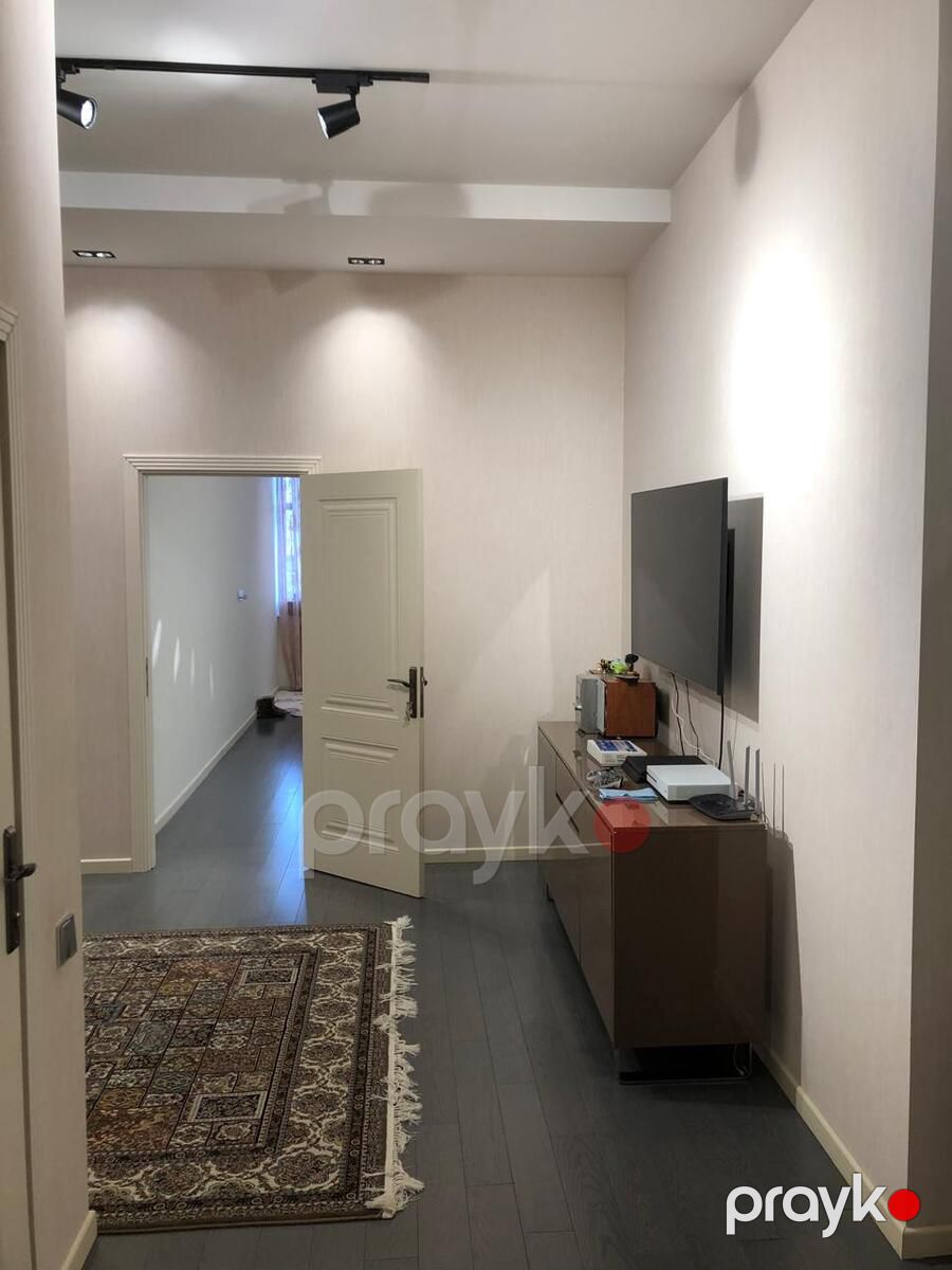 Satılır 4 otaqlı yeni tikili 202 m² — Mənzil, Bakı (9)
