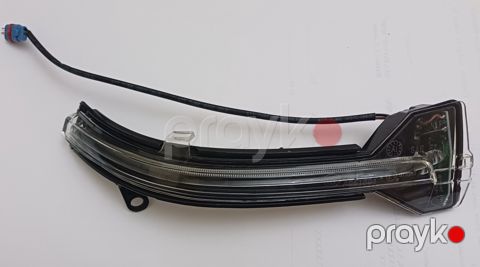 BMW sağ yan güzgünün dönmə işığı — Bakı
