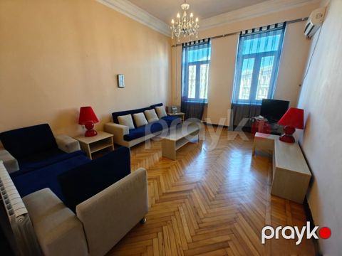 İcarəyə verilir 2 otaqlı köhnə tikili 70 m² — Bakı