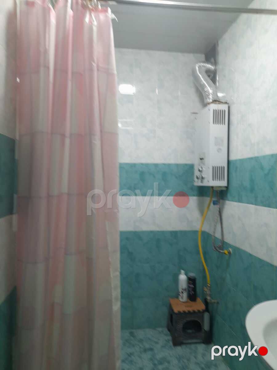 Satılır 2 otaqlı köhnə tikili 60 m² — Mənzil, Bakı (5)