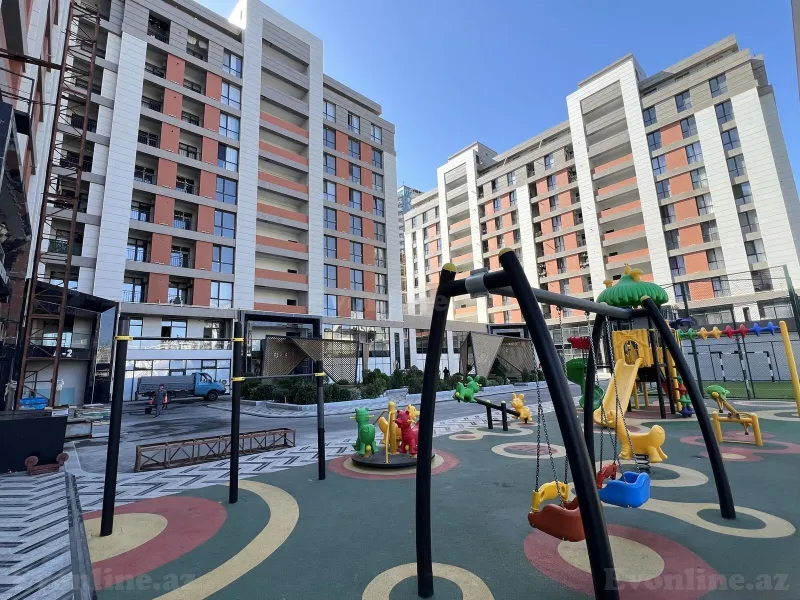 Satılır 4 otaqlı Mənzil Yeni tikili 207 m² Bakı, Yasamal r., Nizami m — Mənzil, Bakı (3)