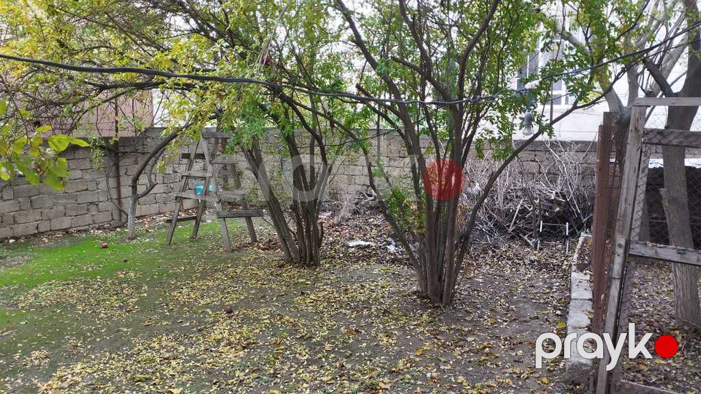 Satılır 5 otaqlı həyət evi/bağ evi 240 m² — Ev, villa, Bakı (2)