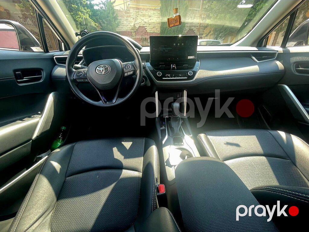 Toyota Corolla Cross, 2.0 L, 1.31 kWh, 2024 il, 28 436 km — Avtomobillər, Bakı (8)