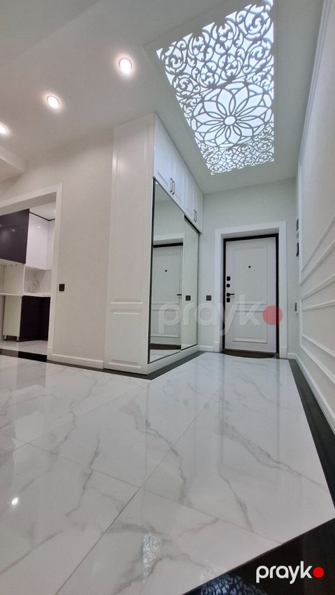 Satılır 3 otaqlı yeni tikili 98 m² — Bakı