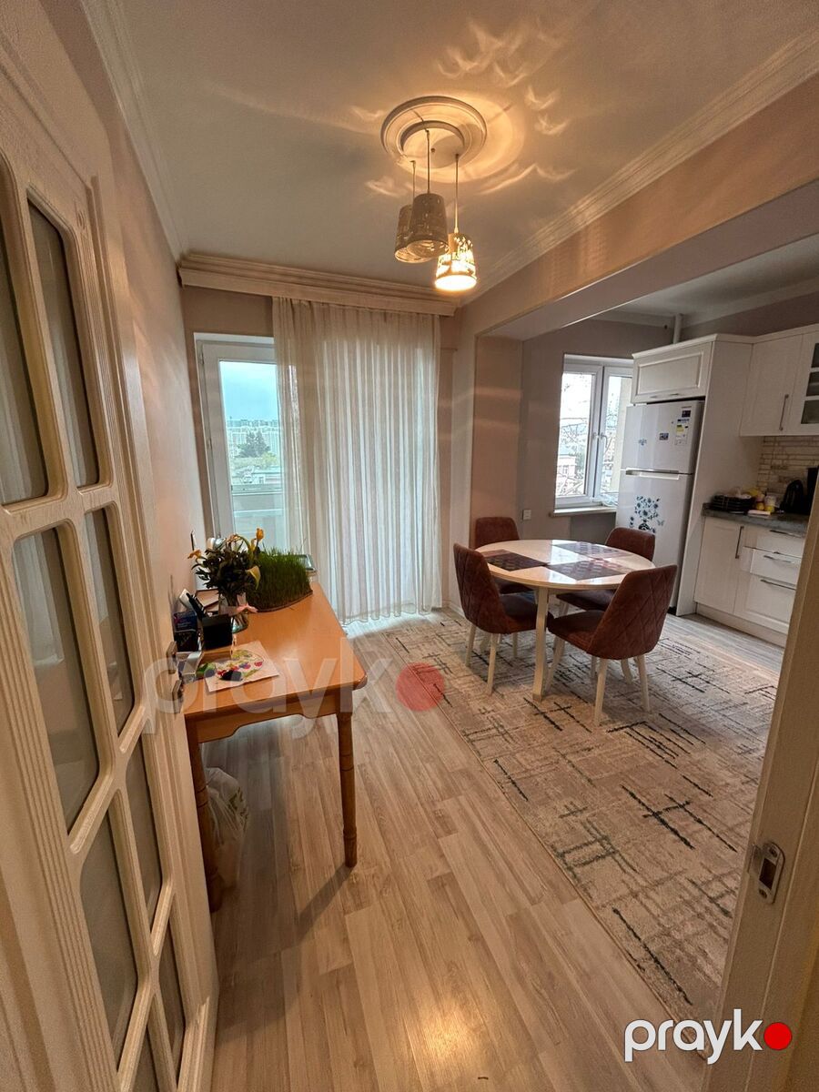 Satılır 3 otaqlı köhnə tikili 85 m² — Mənzil, Bakı (3)