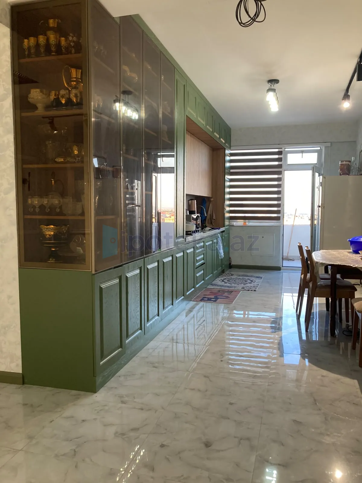 Satılır: 3 Otaq, Yeni tikili, Nəsimi r., 4-cü mkr q., 131.00 m² — Mənzil, Bakı (4)