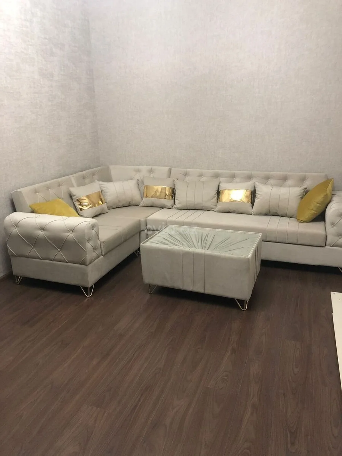 2 otaqlı tam təmirli mənzil satılır Yeni Yasamal qəsəbəsində — Bakı