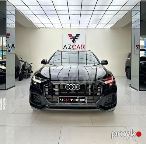 Audi Q8, 3.0 L, 2022 il, 91 400 km — Bakı