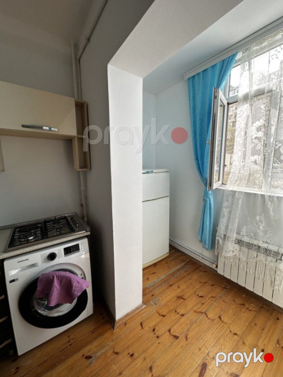 Satılır 2 otaqlı köhnə tikili 70 m² — Mənzil, Bakı (7)