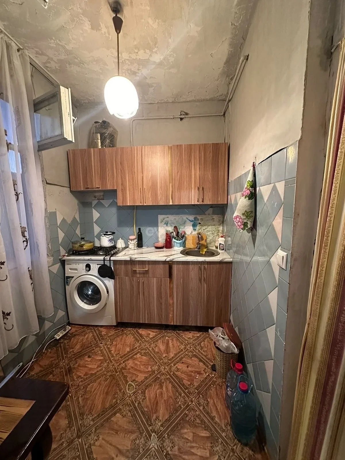 2 otaqlı orta təmirli mənzil satılır 3-cü mikrorayonda — Mənzil, Bakı (7)