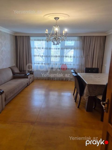 Satılır 5 otaqlı Bina evi menzil (Köhnə tikili), 95 m², 45-ci məhəllə — Sumqayıt