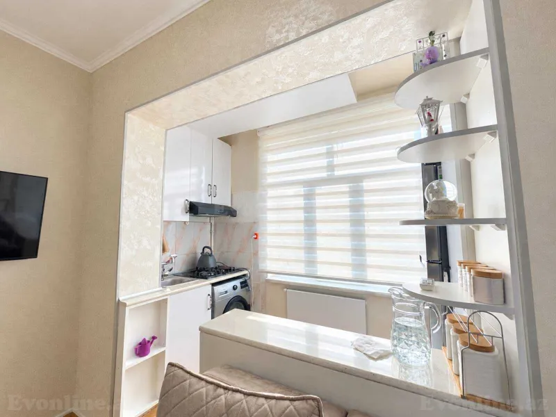 Satılır 2 otaqlı Mənzil Köhnə tikili 50 m² Bakı, Xətai r., Əhmədli m — Mənzil, Bakı (5)