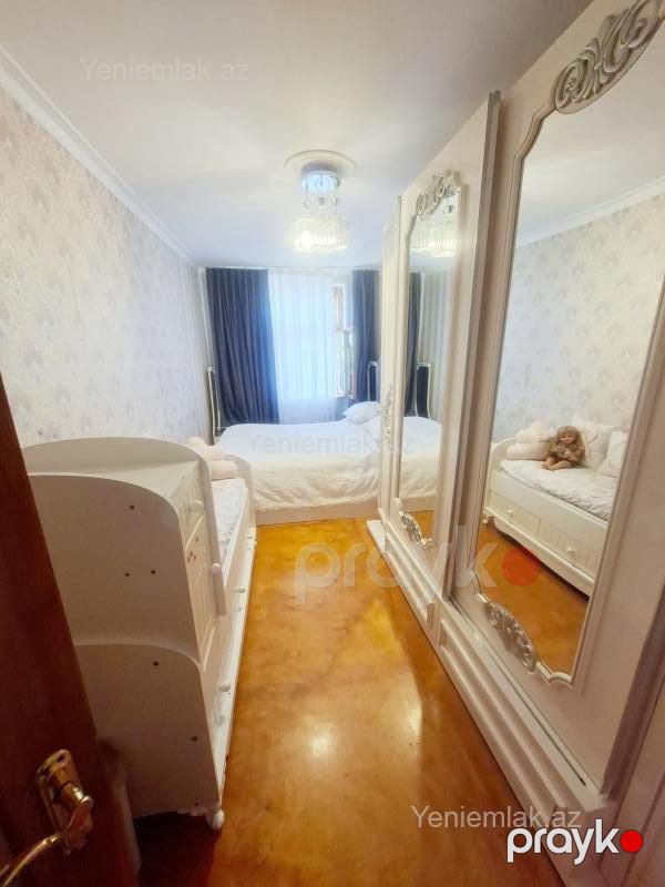 Satılır 3 otaqlı Bina evi menzil (Köhnə tikili), 110 m², 1-ci mikrorayon — Mənzil, Sumqayıt (11)