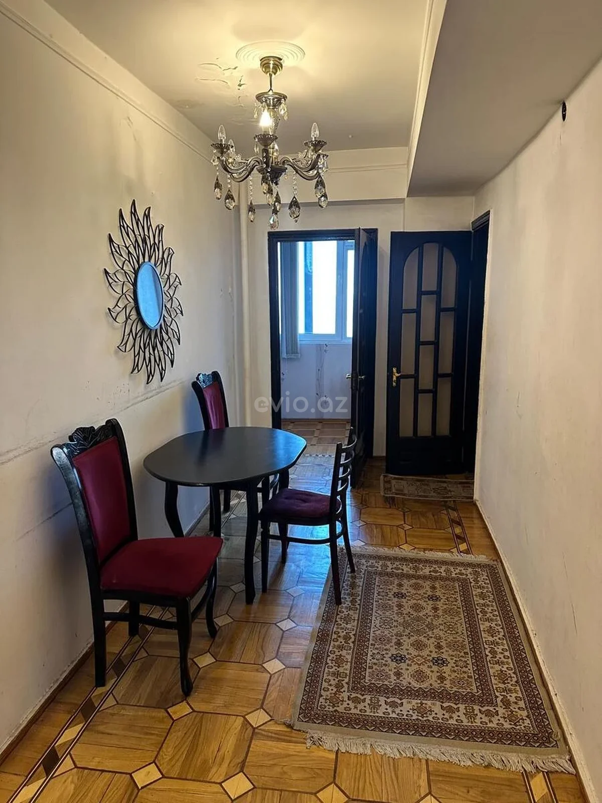 Kirayə 3 otaqlı mənzil Səbail rayonunda — Bakı