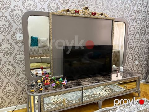 Tv stend. 200azn. ela veziyyetde ünvan yeni Yasamal (8925)*Tehi — Mehdiabad