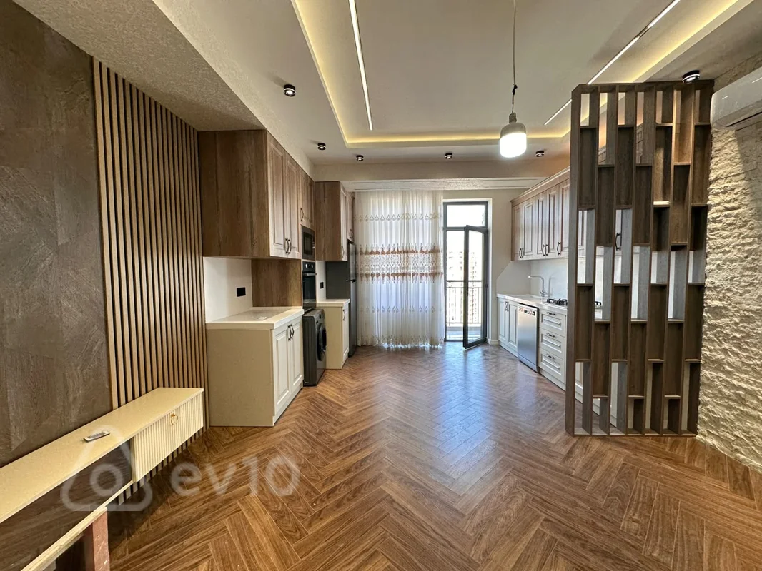 3 otaqlı mənzil, 102 m², Ə.Əliyev küç. — kirayə — Bakı