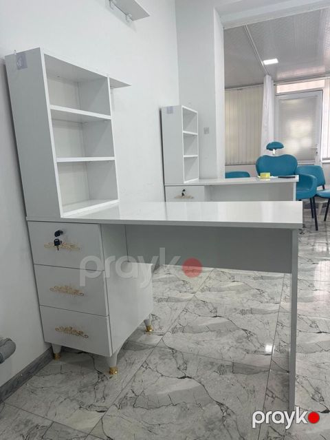 Manikur masasi 220azn.unvan Sumqayit Nigaz — Qobu