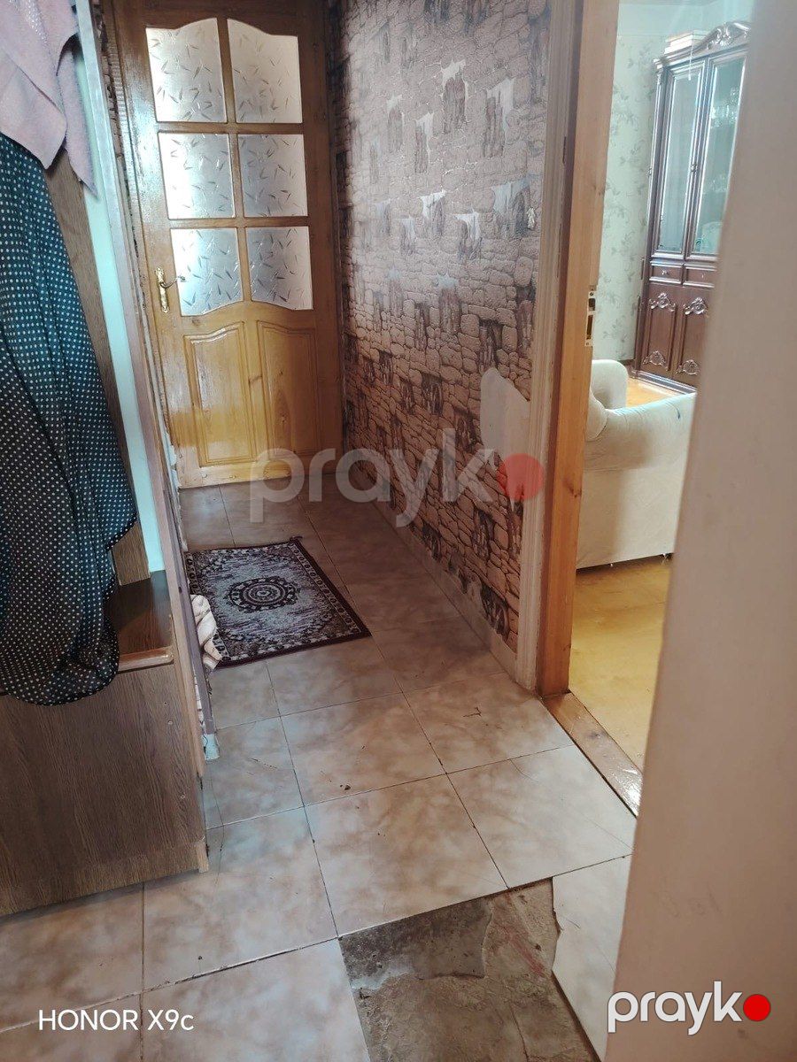 Satılır 3 otaqlı köhnə tikili 63 m² — Mənzil, Bakı (6)