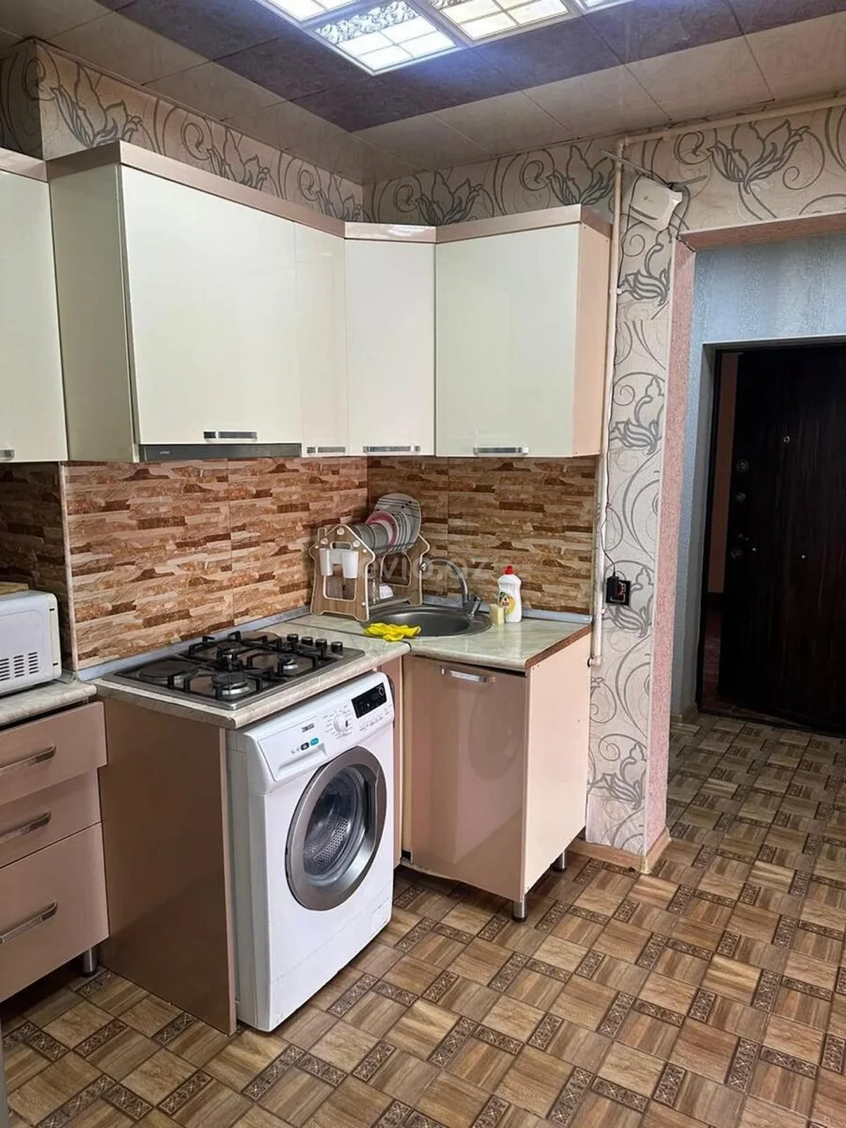 Kirayə 2 otaqlı mənzil 8 Noyabr metrosu yaxınlığında — Mənzil, Bakı (3)