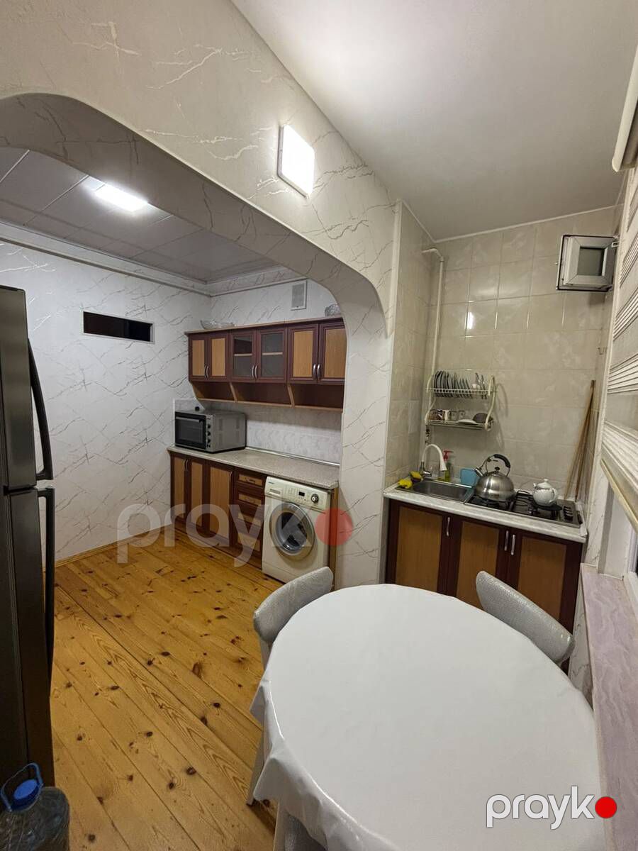 Satılır 2 otaqlı köhnə tikili 52 m² — Mənzil, Bakı (10)