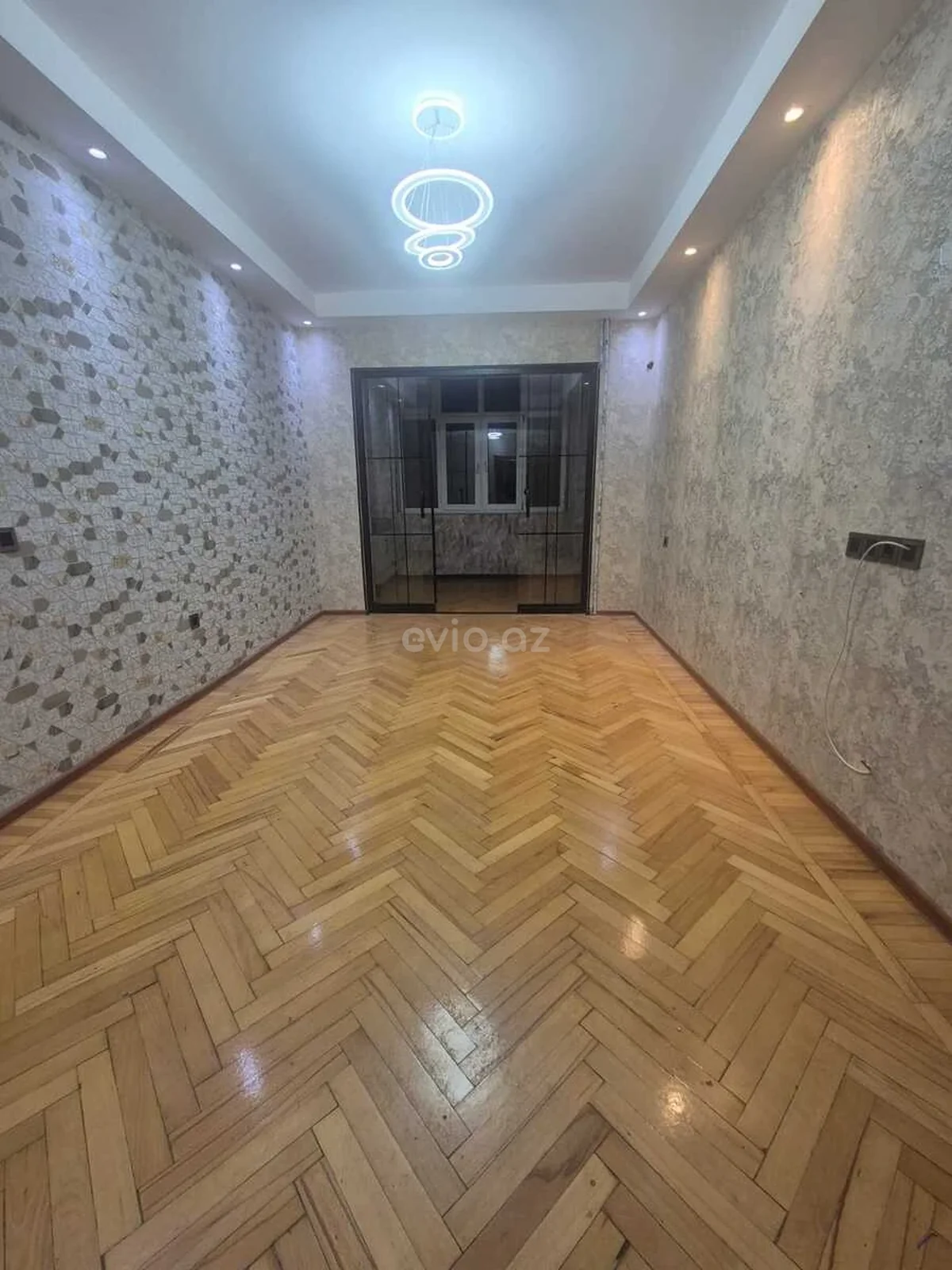 Kirayə 2 otaqlı mənzil Azadlıq prospekti metrosu yaxınlığında — Mənzil, Bakı (6)