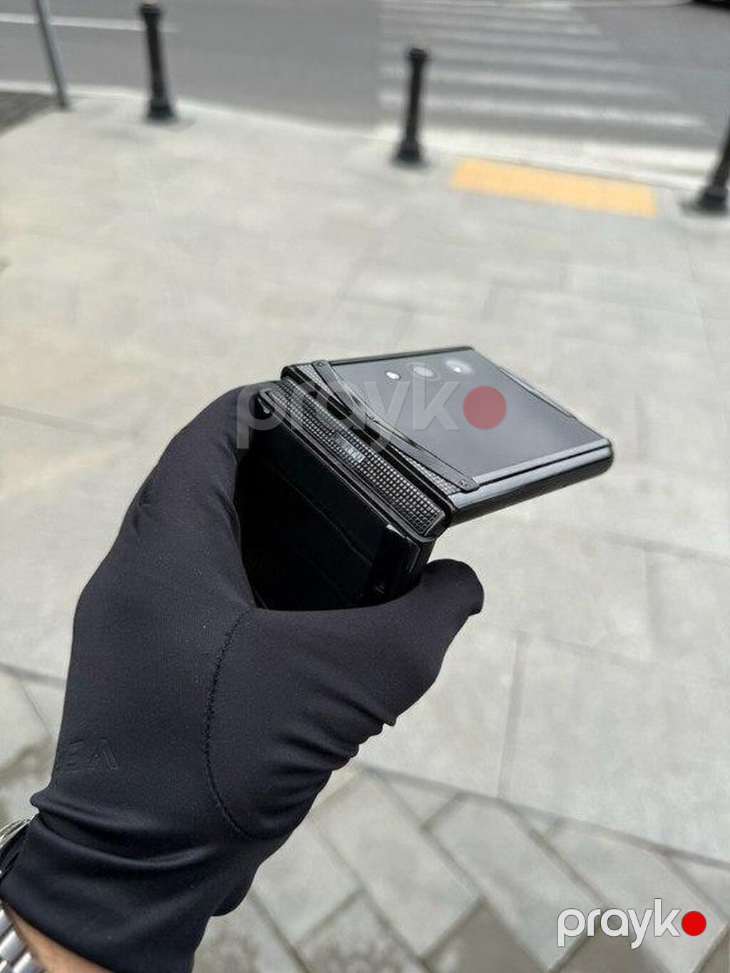 Vertu 1 TB, rəng - Qara, Zəmanət — Vertu, Bakı (5)