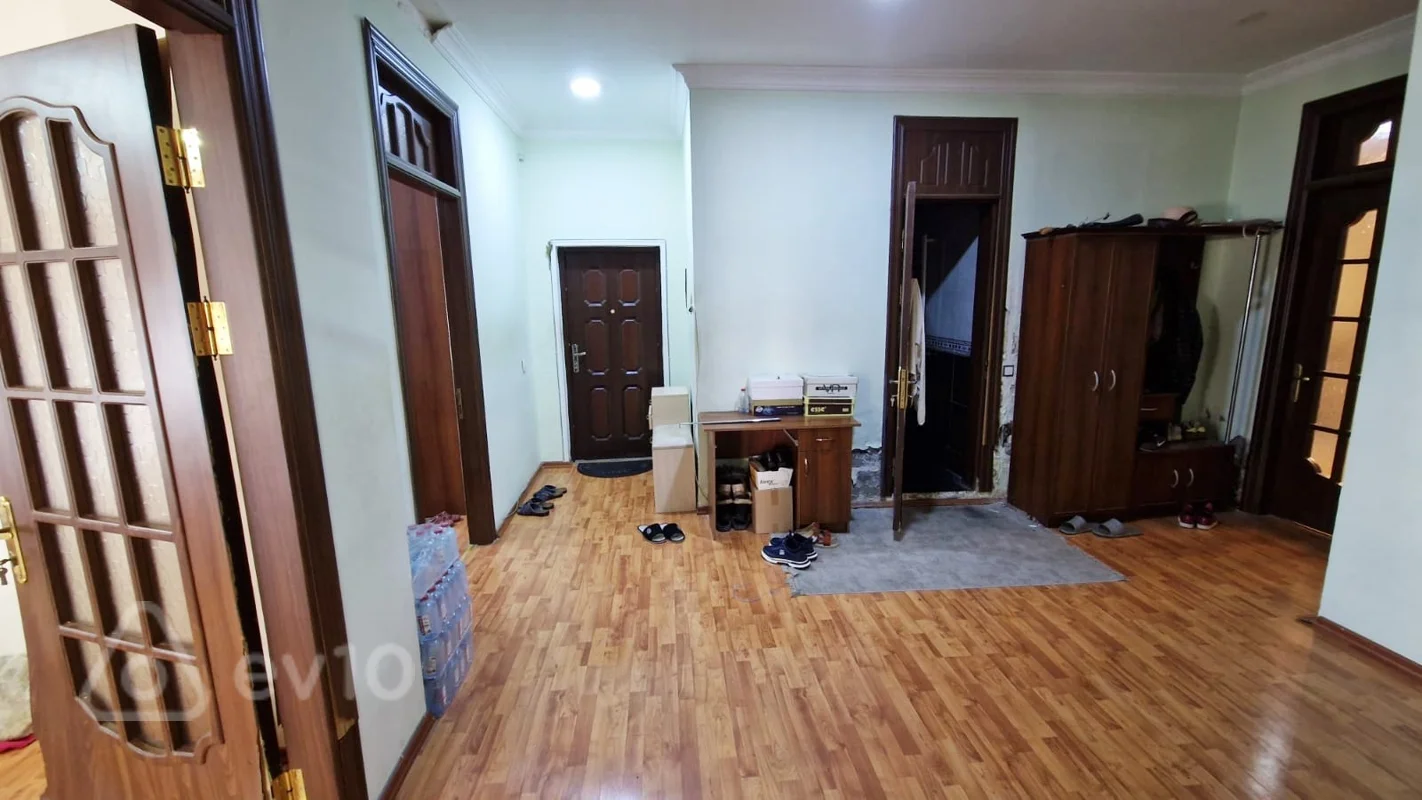4 otaqlı mənzil, 180 m², Salatin Əsgərova — Mənzil, Bakı (10)