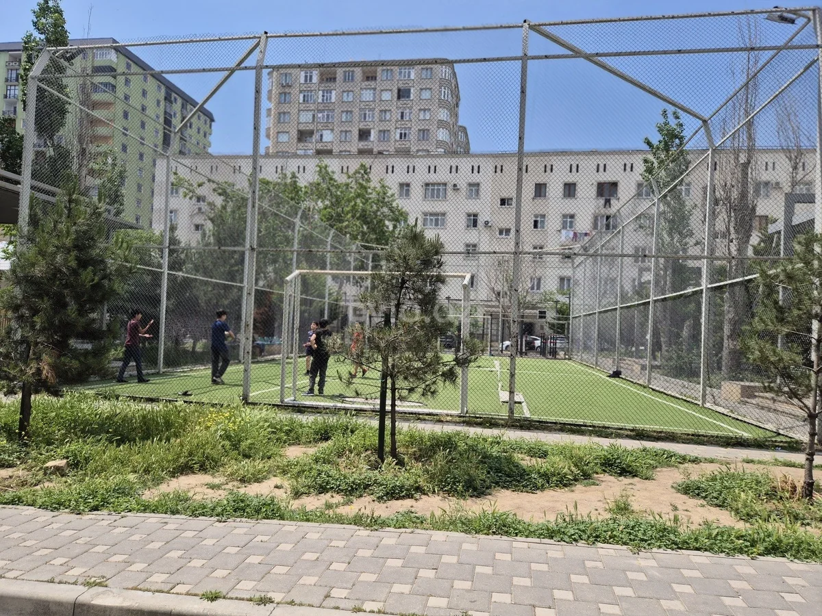 2 otaqlı orta təmirli mənzil satılır Badamdar qəsəbəsində — Mənzil, Bakı (8)