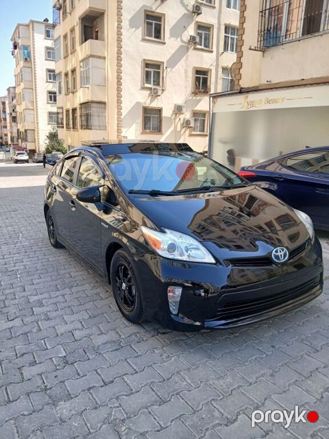 Toyota Prius, 1.8 L, 1.3 kWh, 2012 il, 242 530 km — Bakı
