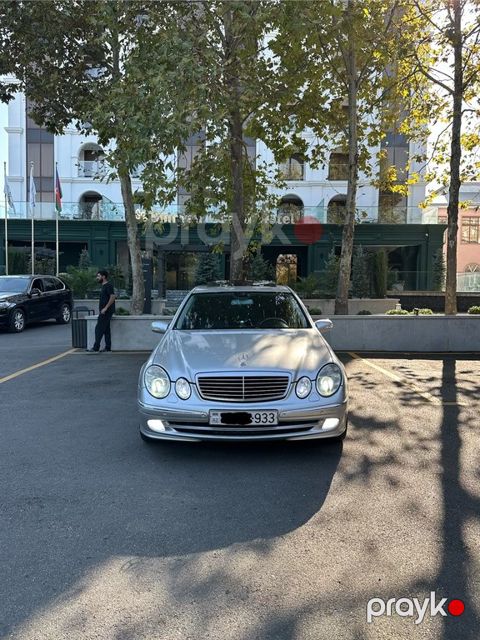 Mercedes E 240, 2.6 L, 2005 il, 283 742 km — Şamaxı