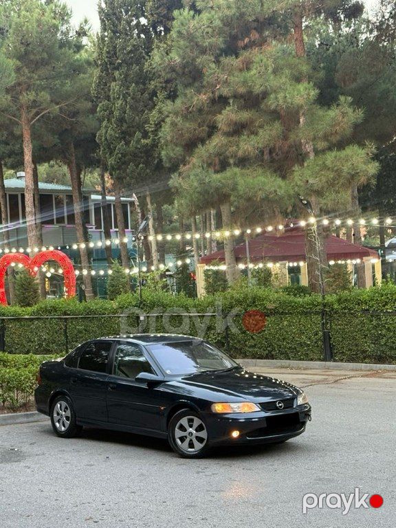 Opel Vectra, 1.8 L, 2001 il, 321 546 km — Avtomobillər, Sumqayıt (2)