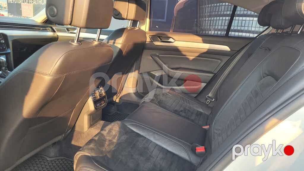 Volkswagen Passat, 1.8 L, 2018 il, 175 000 km — Avtomobillər, Bakı (5)