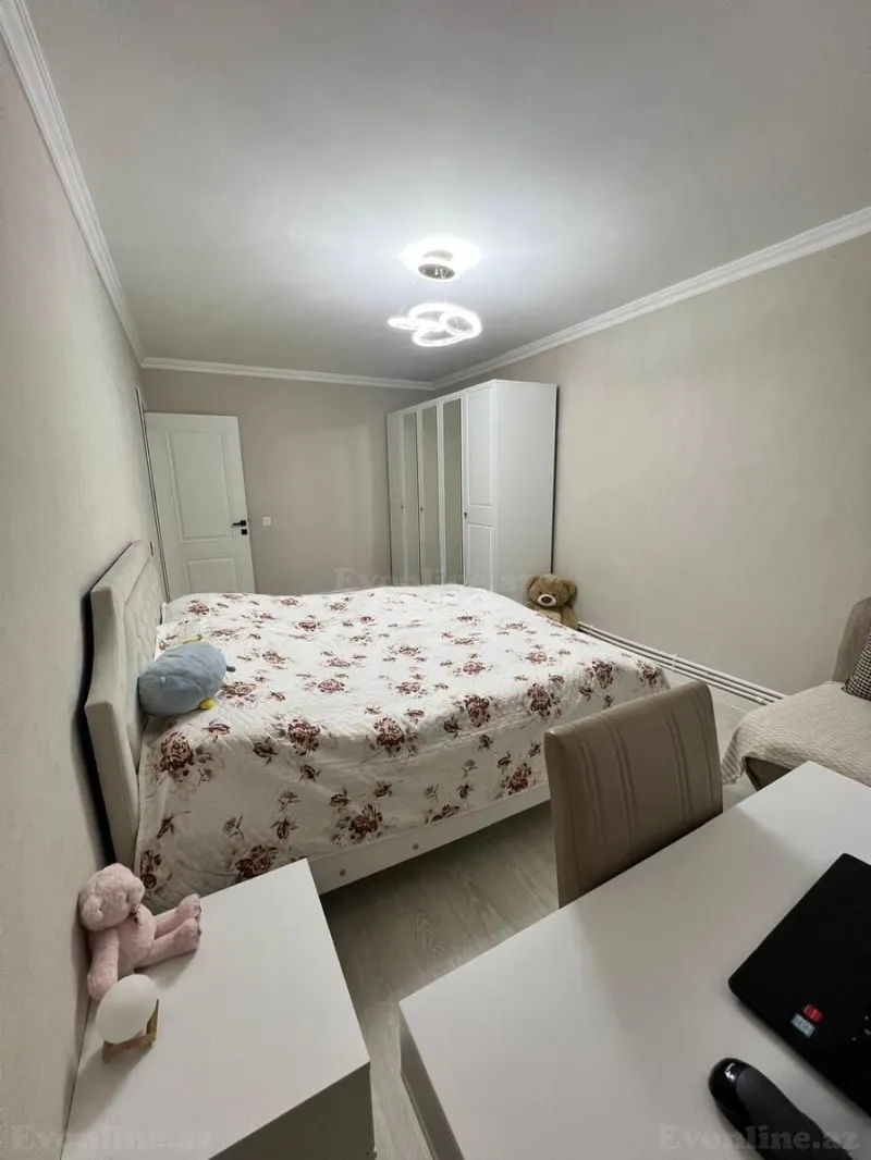 Satılır 3 otaqlı Mənzil Köhnə tikili 70 m² Bakı, Nizami r., Xalqlar Dostluğu m — Mənzil, Bakı (6)