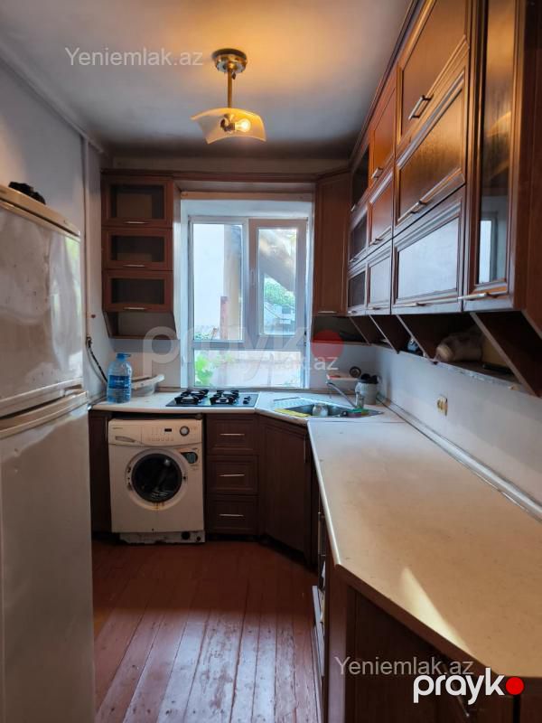 Satılır 2 otaqlı Bina evi menzil (Köhnə tikili), 50 m², Binəqədi rayonu — Mənzil, Bakı (7)