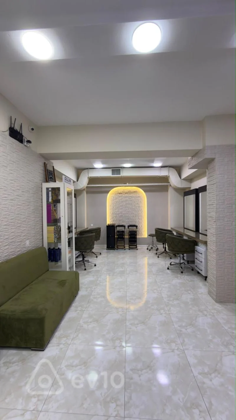 Obyekt, 281 m², Bəsdi Bağırova küçəsi — Bakı