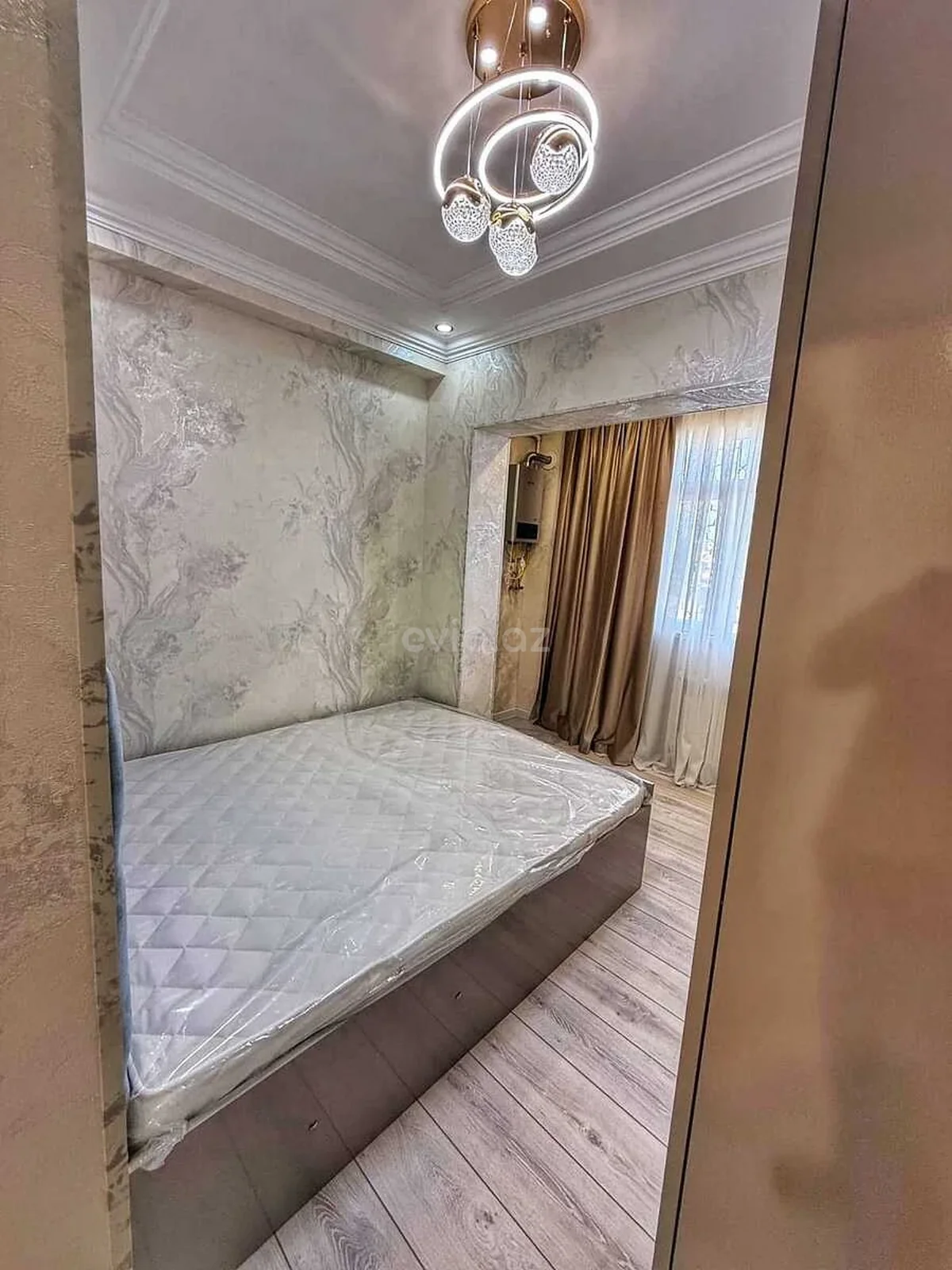 2 otaqlı tam təmirli mənzil satılır Köhnə Günəşli qəsəbəsində — Mənzil, Bakı (2)