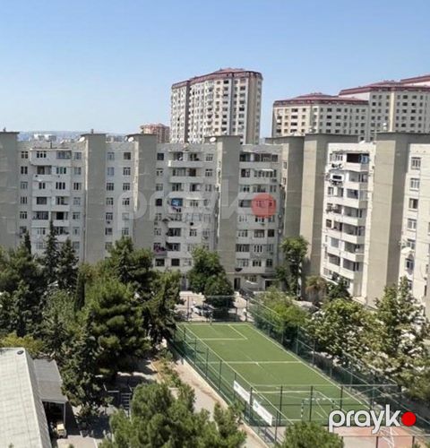 Satılır 2 otaqlı köhnə tikili 60 m² — Bakı
