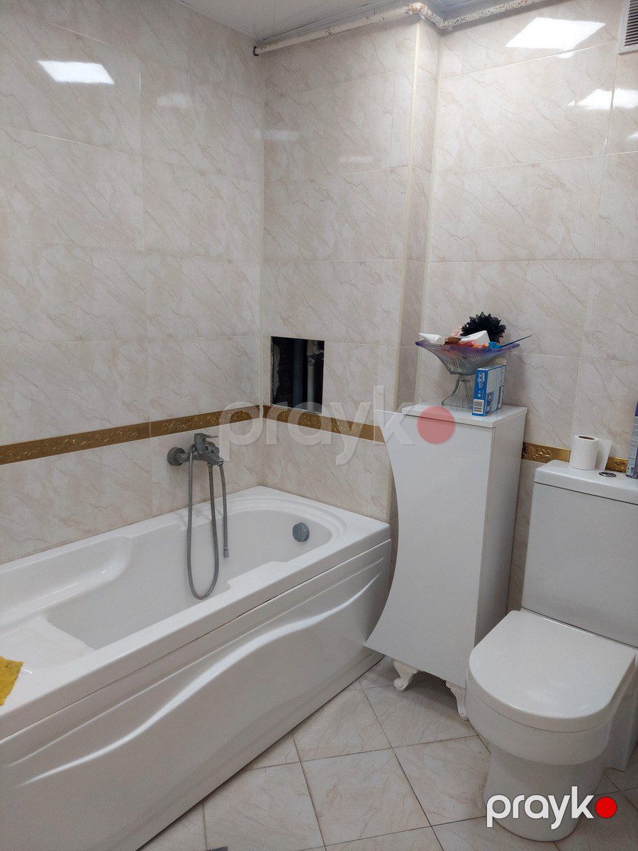 Satılır 2 otaqlı köhnə tikili 62 m² — Mənzil, Bakı (6)