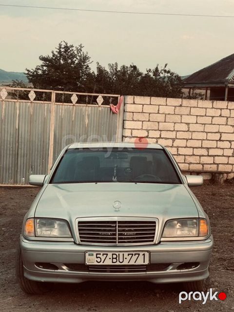 Mercedes C 200, 2.0 L, 1994 il, 552 022 km — Qazax