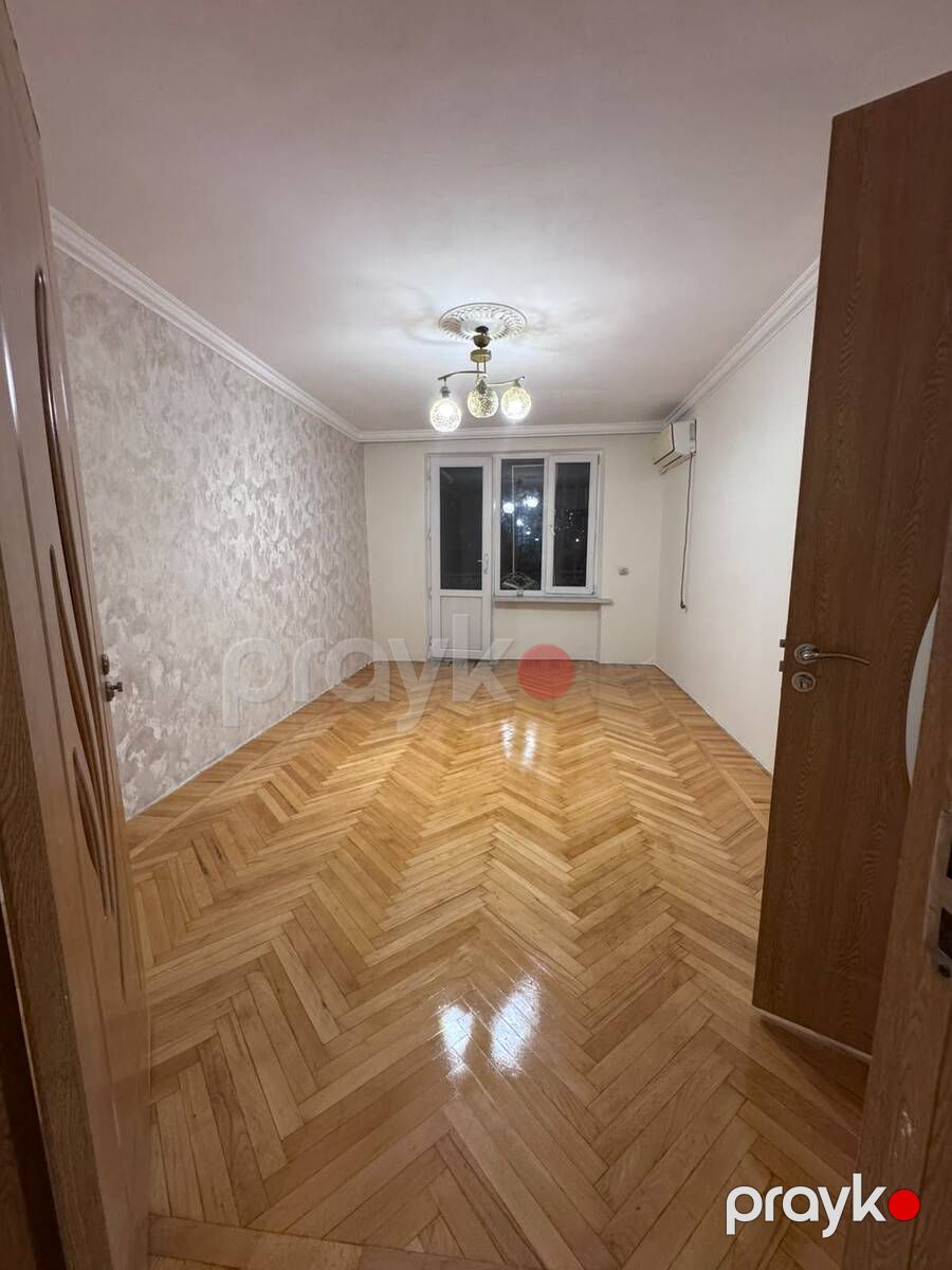 Satılır 2 otaqlı köhnə tikili 60 m² — Mənzil, Bakı (9)